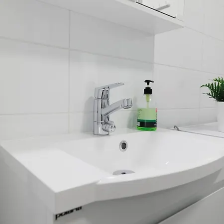 Hiisi Homes Asemanranta Apartment *